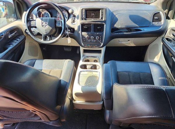2019 DODGE GRAND CARAVAN SXT
