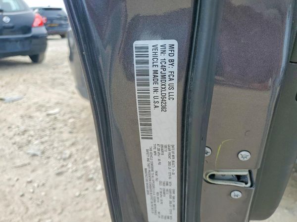 2020 JEEP CHEROKEE LIMITED 4X4