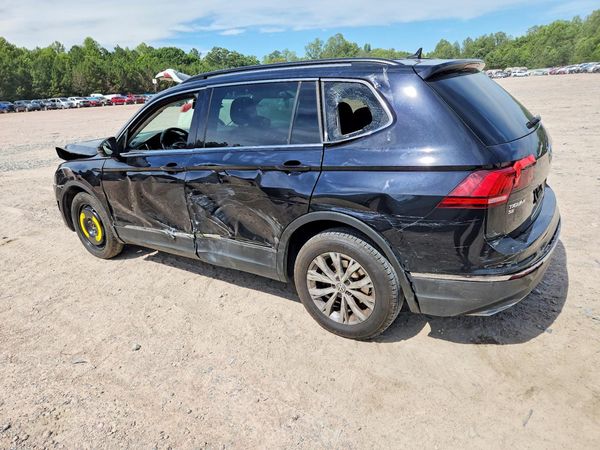 2018 VOLKSWAGEN TIGUAN SE, SEL
