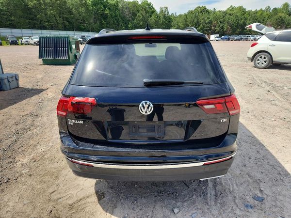 2018 VOLKSWAGEN TIGUAN SE, SEL