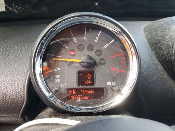 2015 MINI COOPER