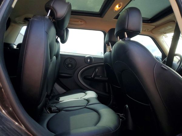 2015 MINI COOPER