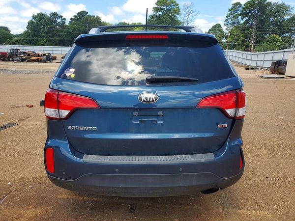 2014 KIA SORENTO Base/ LX