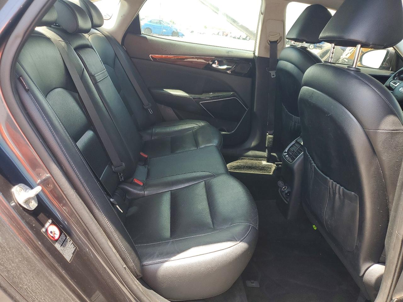 2017 KIA CADENZA Premium
