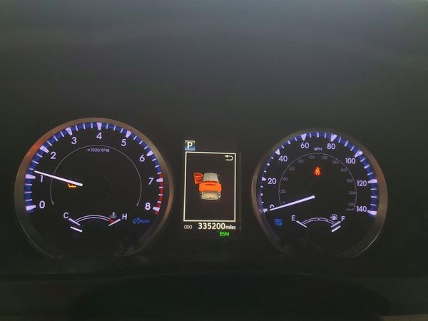 2019 TOYOTA HIGHLANDER LE/LE Plus