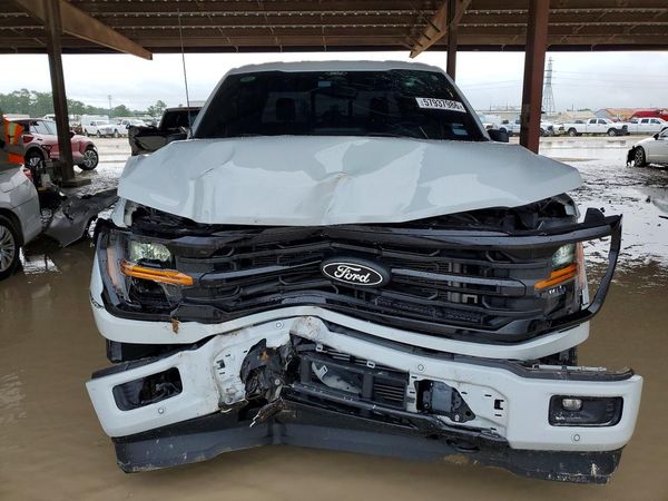 2024 FORD F150