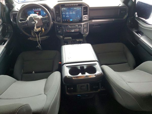 2024 FORD F150