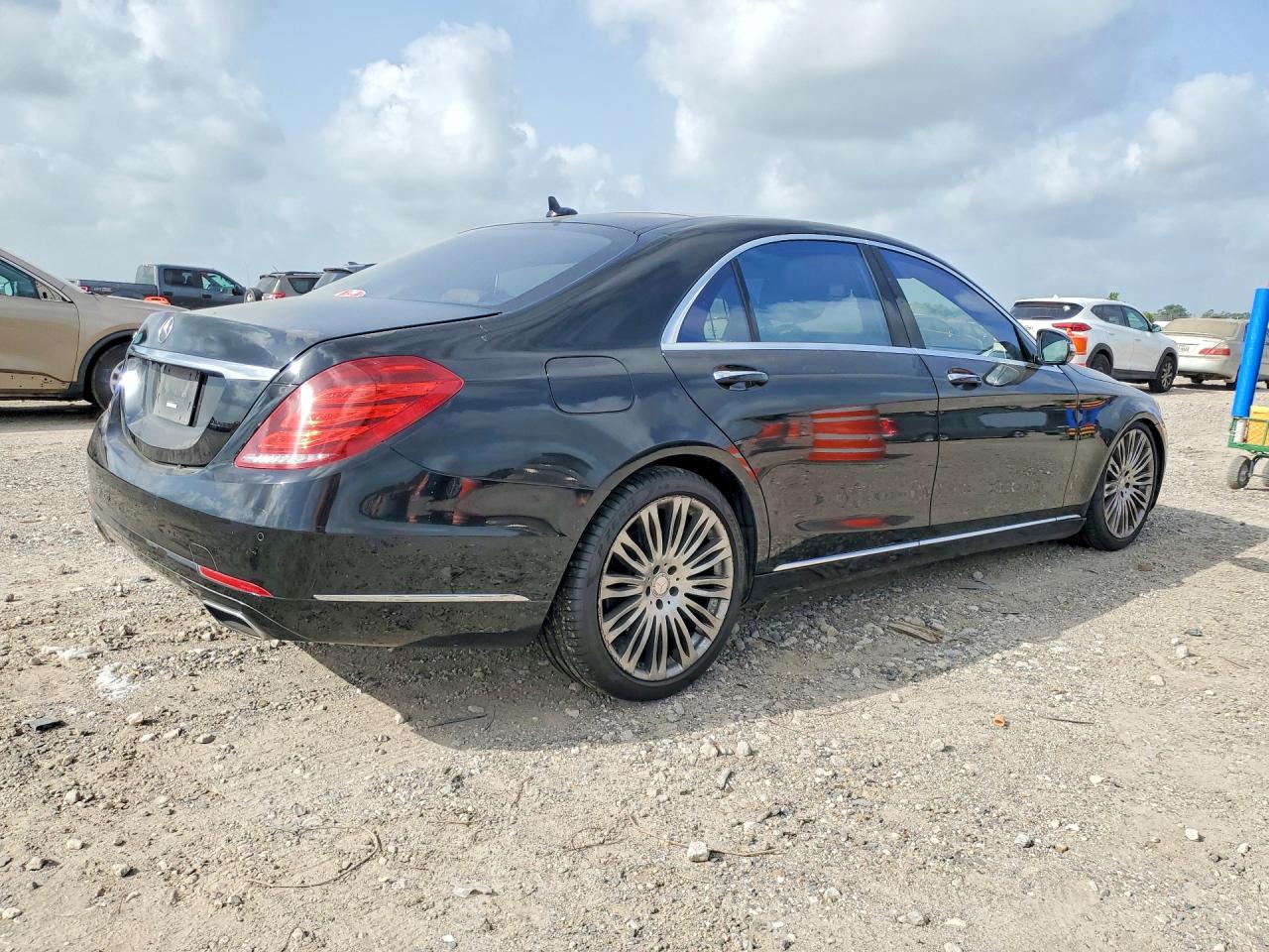 2017 MERCEDES-BENZ S S550