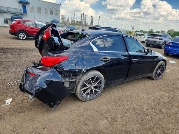 2017 INFINITI Q50