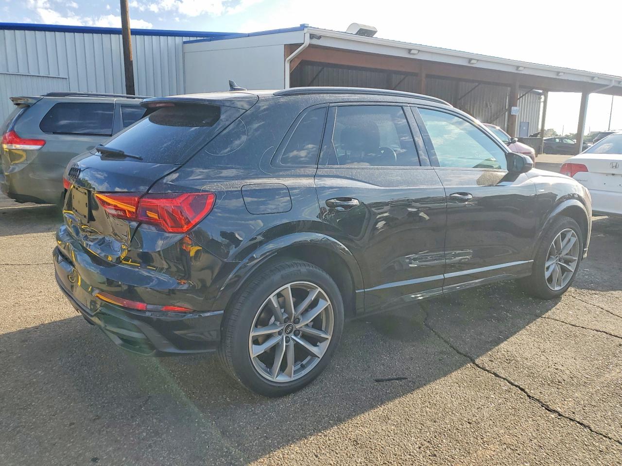 2021 AUDI Q3 S Line quattro Premium