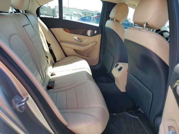 2021 MERCEDES-BENZ C C300
