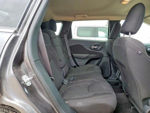2016 JEEP CHEROKEE LATITUDE FWD