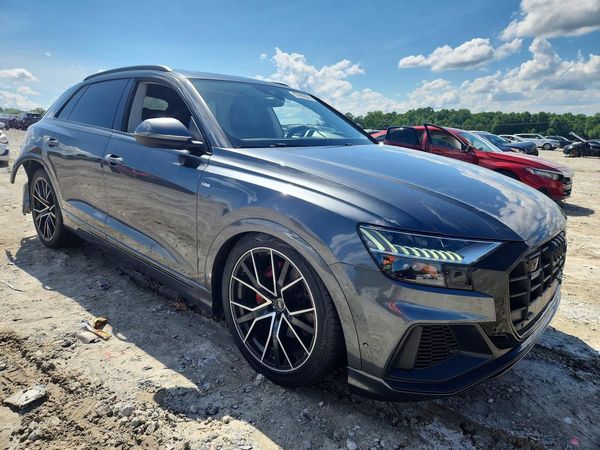 2021 AUDI Q8