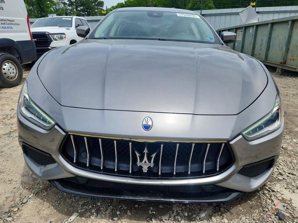2018 MASERATI GHIBLI Sport