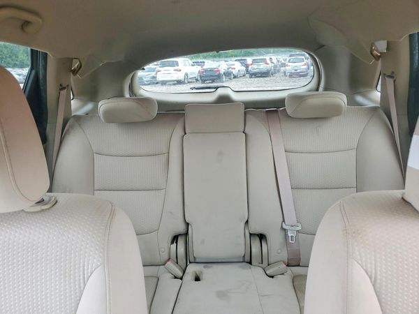 2013 KIA SORENTO Base / LX