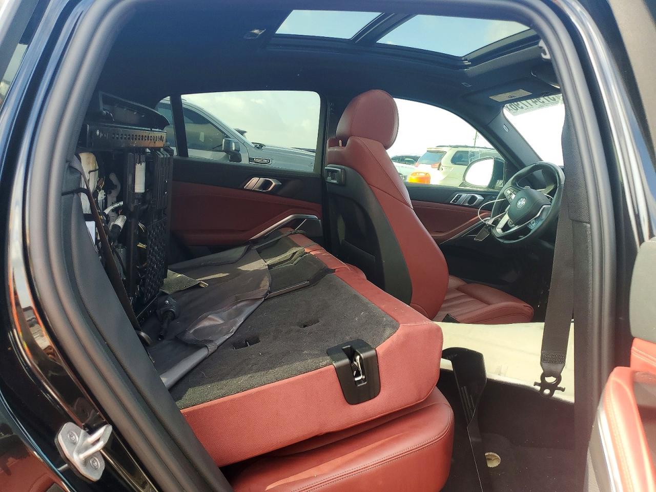 2022 BMW X6 xDrive40i