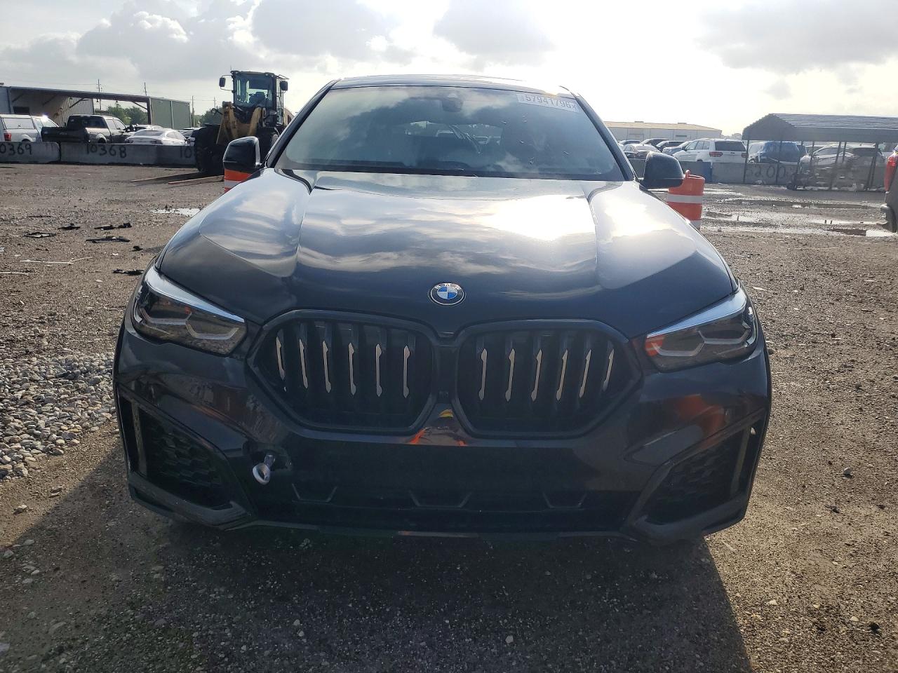 2022 BMW X6 xDrive40i