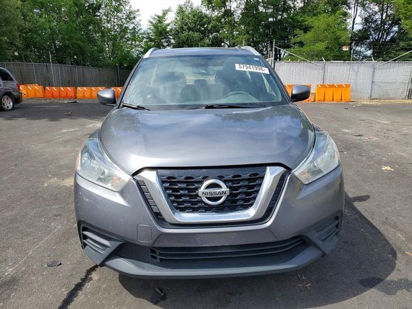 2018 NISSAN KICKS