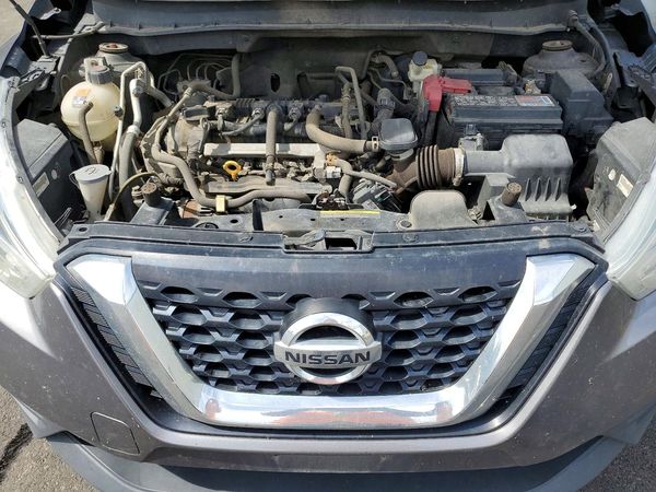 2018 NISSAN KICKS