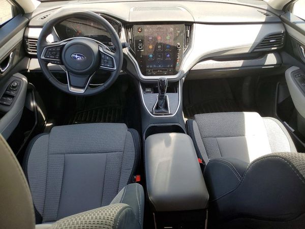 2025 SUBARU OUTBACK