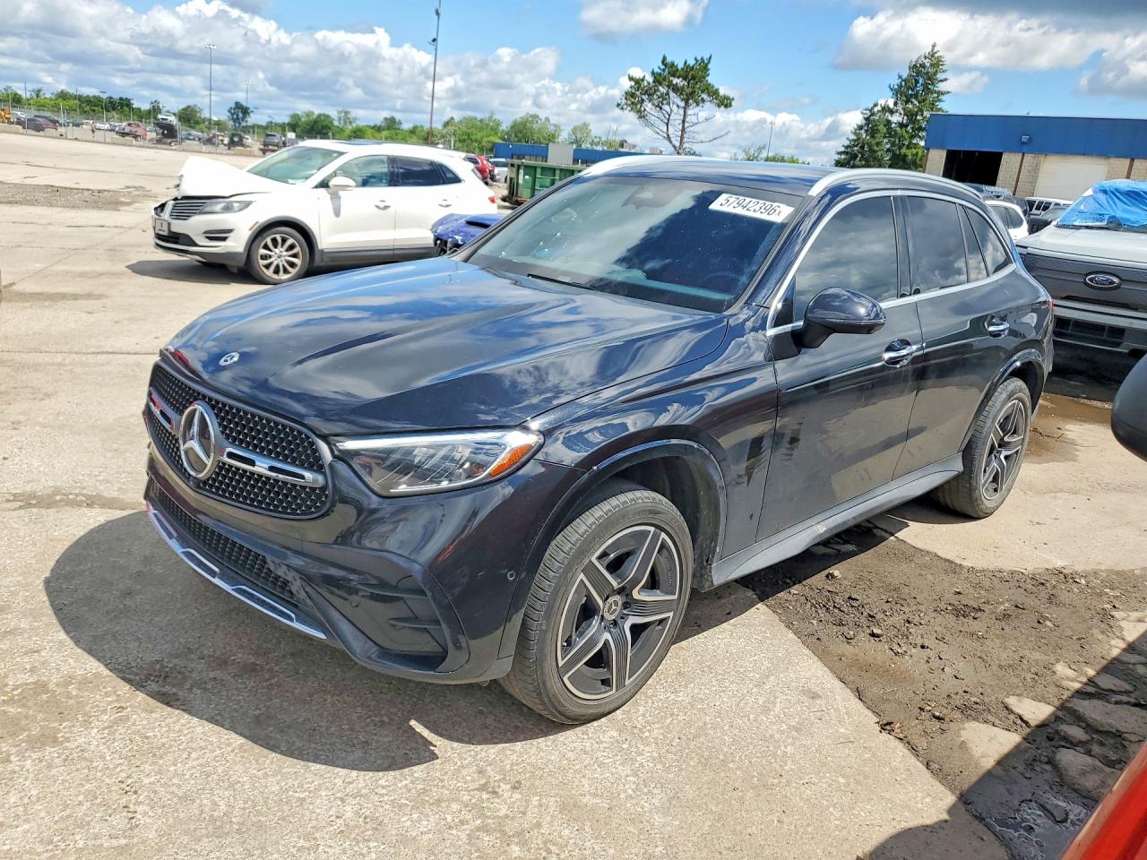 2023 MERCEDES-BENZ GLC