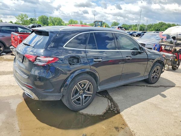 2023 MERCEDES-BENZ GLC