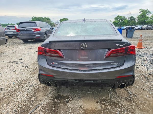 2020 ACURA TLX