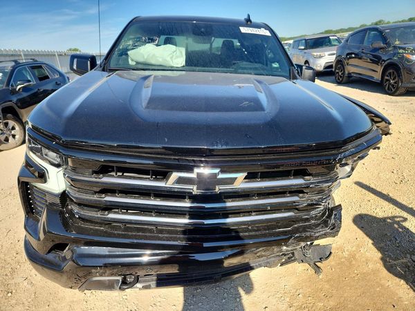 2026 CHEVROLET SILVERADO High Country