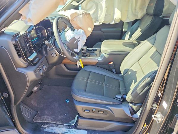 2026 CHEVROLET SILVERADO High Country