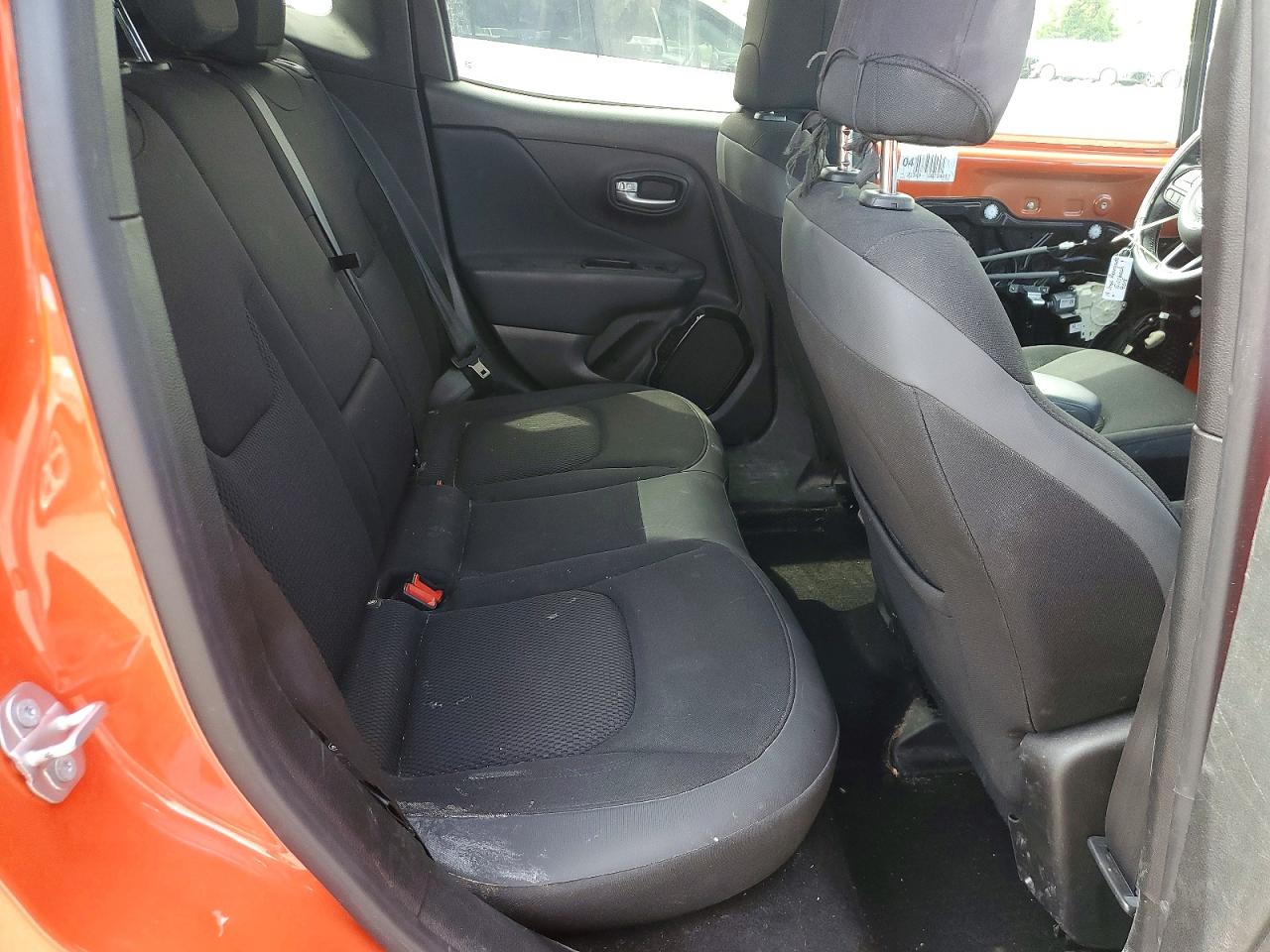 2019 JEEP RENEGADE LATITUDE 4X4