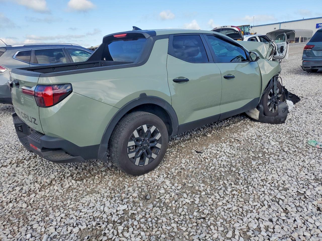 2025 HYUNDAI SANTA CRUZ SE