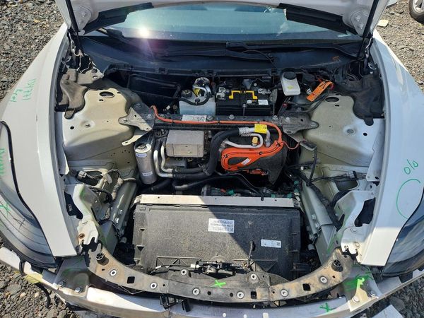 2021 TESLA MODEL 3 — Engine bay