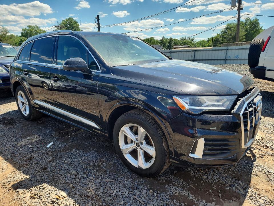 2021 AUDI Q7 quattro Premium