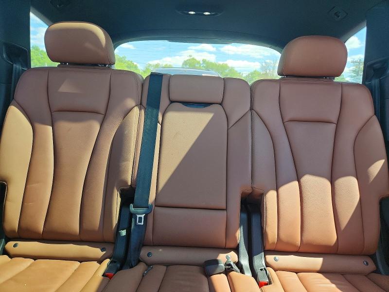 2021 AUDI Q7 quattro Premium