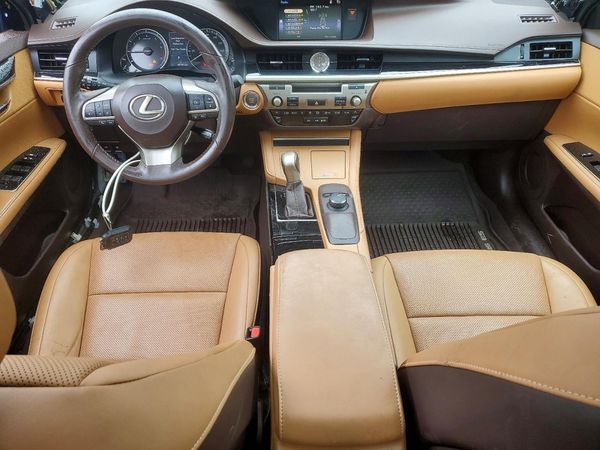 2017 LEXUS ES 350