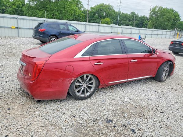 2013 CADILLAC XTS