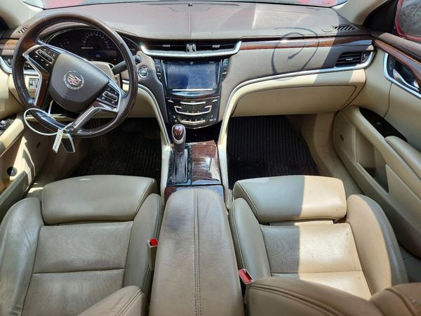 2013 CADILLAC XTS