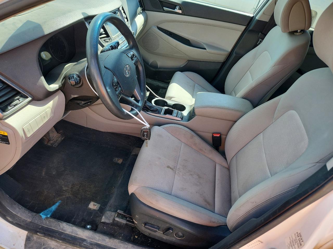 2016 HYUNDAI TUCSON