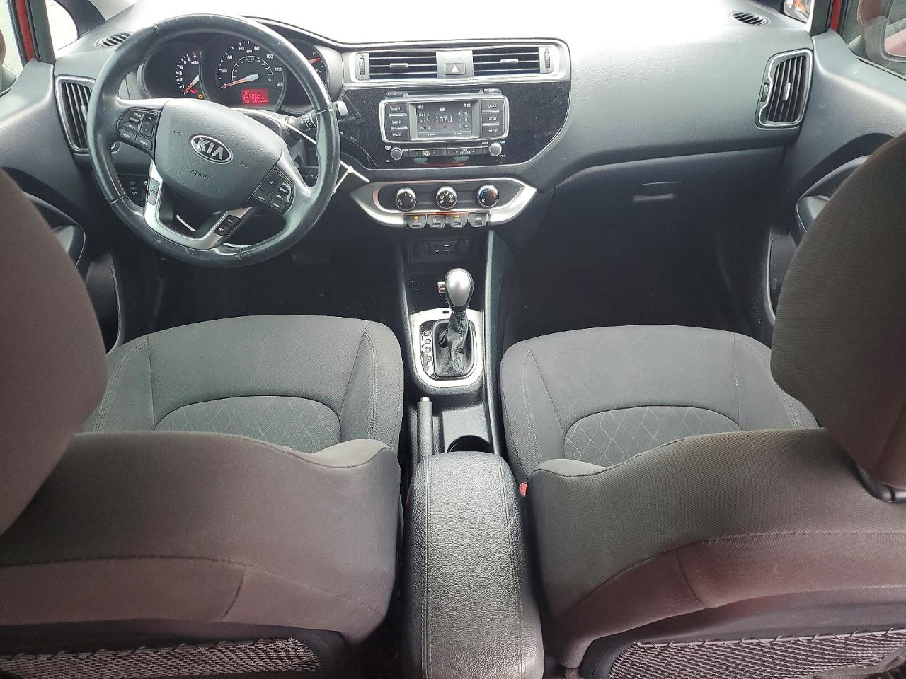 2017 KIA RIO 5-DOOR EX / SX