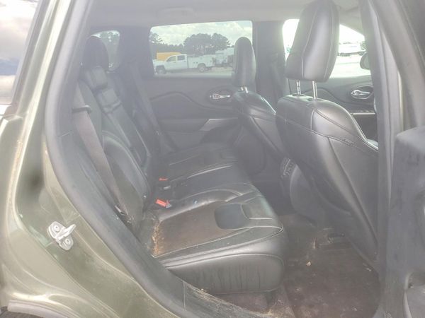 2019 JEEP CHEROKEE LATITUDE PLUS FWD
