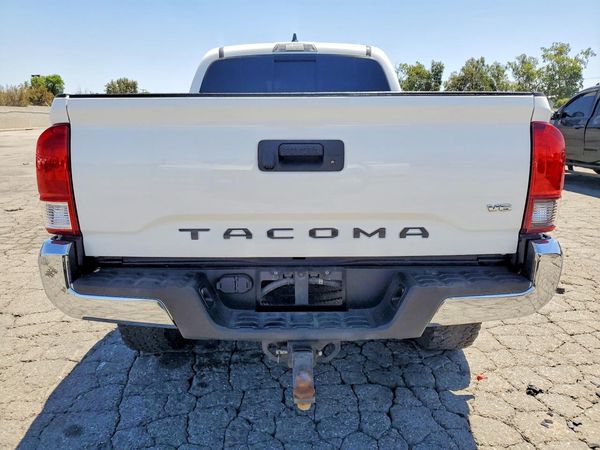 2022 TOYOTA TACOMA SR5 — DIRR
