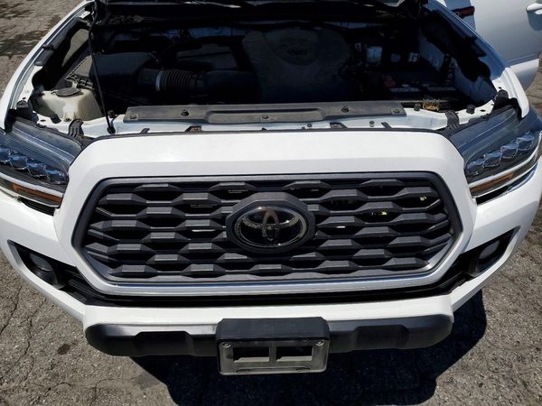 2022 TOYOTA TACOMA SR5 — Engine bay