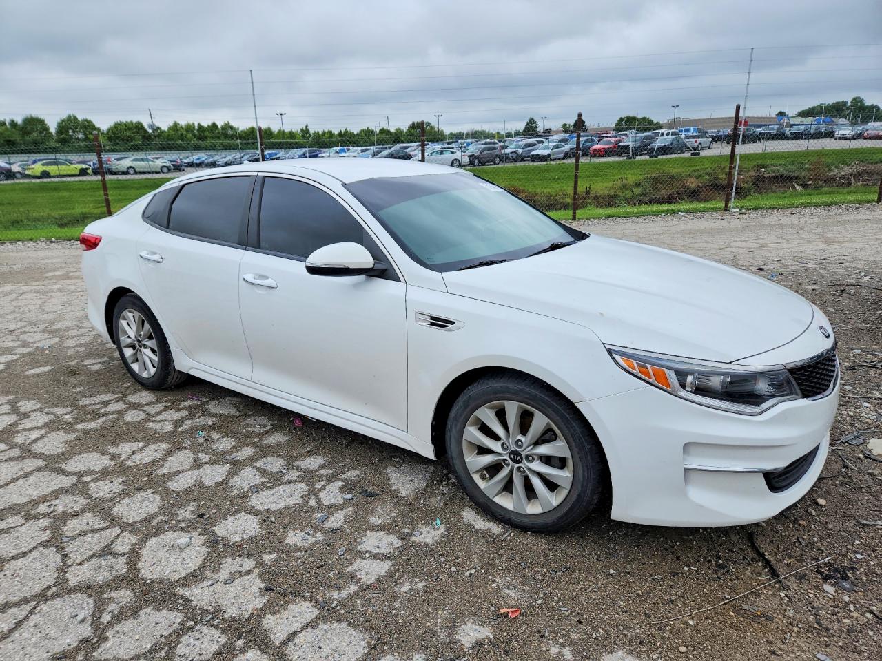 2018 KIA OPTIMA LX