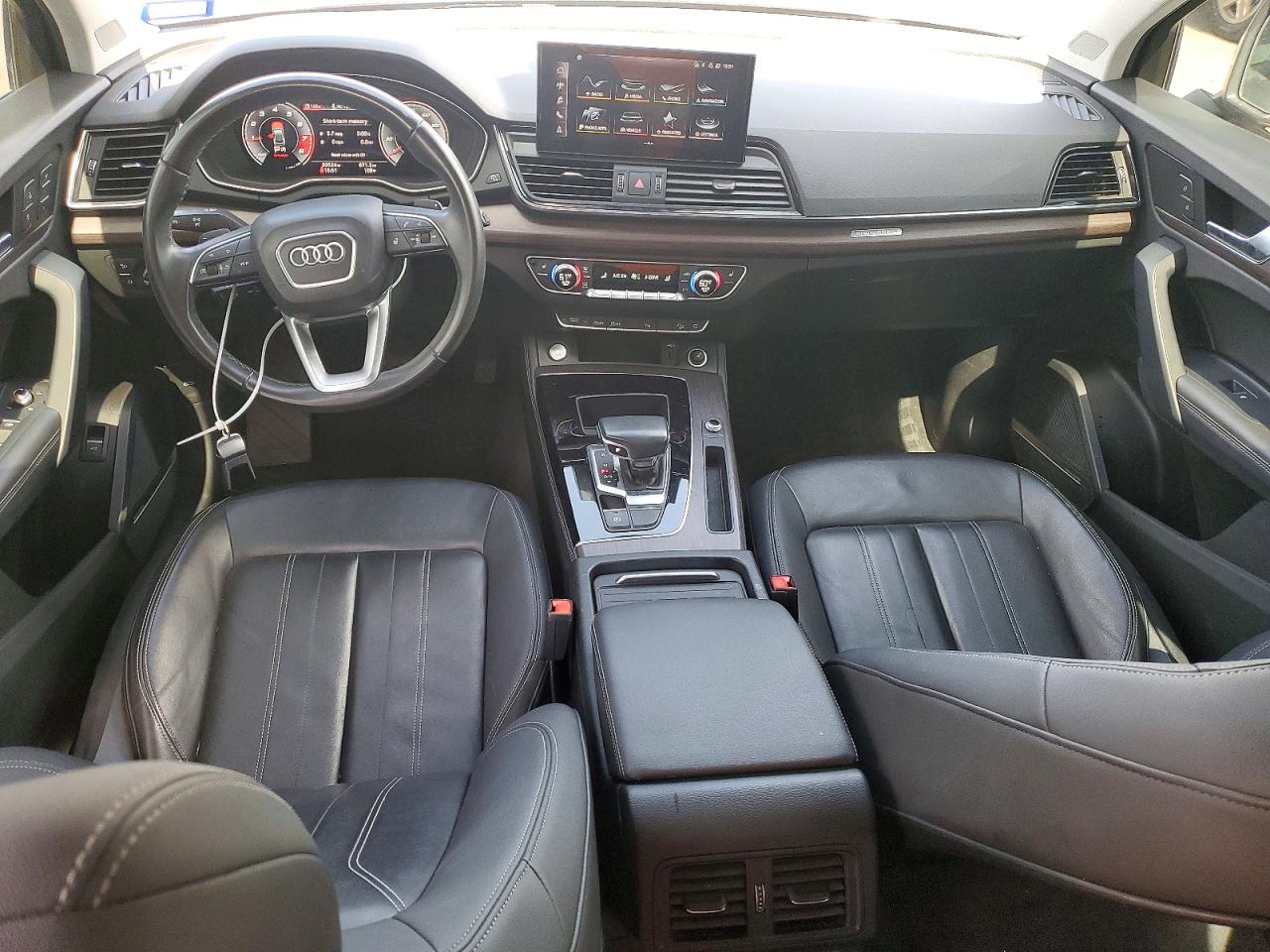 2021 AUDI Q5 quattro Premium Plus