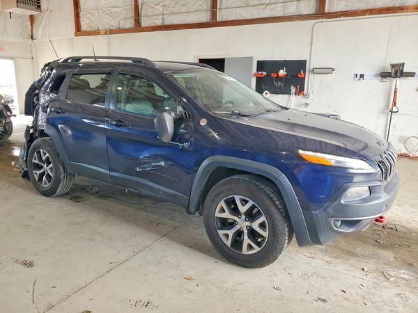 2016 JEEP CHEROKEE TRAILHAWK 4X4