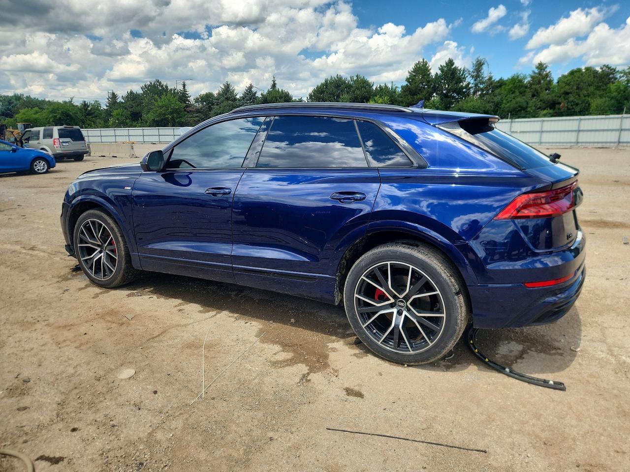 2022 AUDI Q8 S Line quattro Prestige
