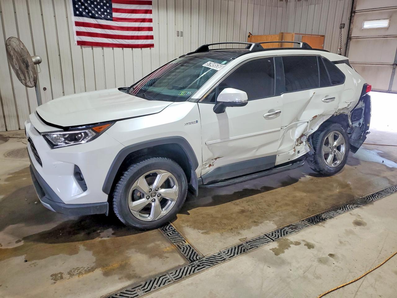 2021 TOYOTA RAV4 Limited HV