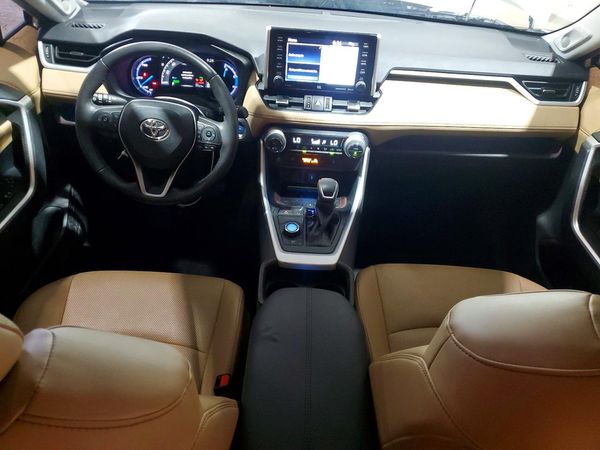 2021 TOYOTA RAV4 Limited HV