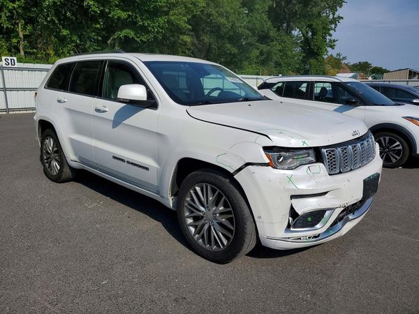 2017 JEEP GRAND CHEROKEE Summit
