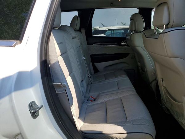2017 JEEP GRAND CHEROKEE Summit